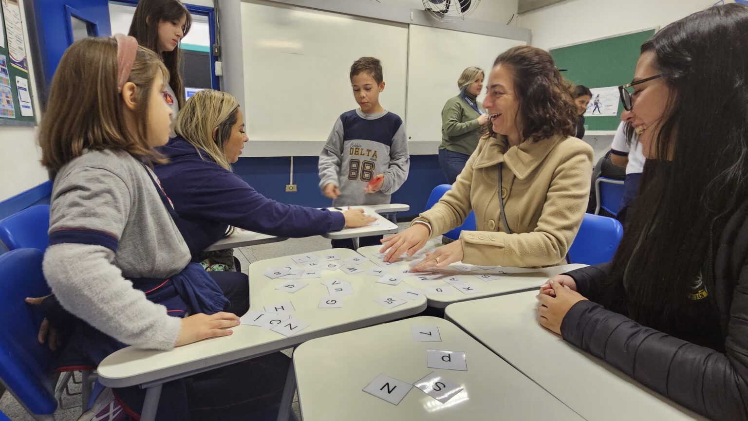 2º Seja Incrível Na tem dinâmicas ministradas por alunos Colégio Delta